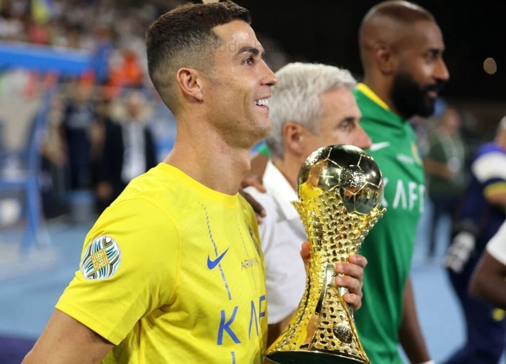 Cristiano Ronaldo Pertaruhkan Gelar di Arab Saudi - SamudraBerita.com
